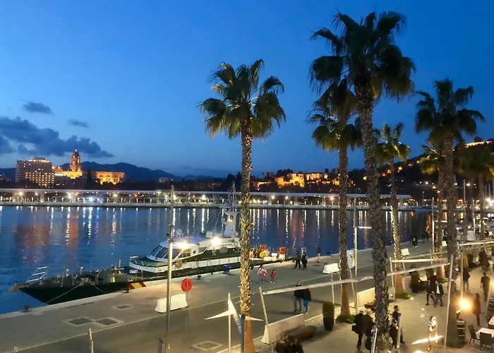 Kawaii Beachfront Malagueta